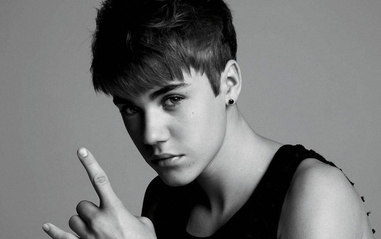 Justin Bieber Cool Wallpapers - World Top 10 Smart Boy , HD Wallpaper & Backgrounds