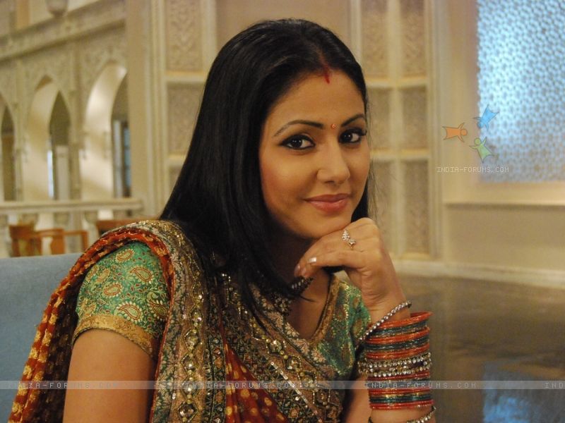 Akshara Hina Khan Yrkkh Images - Yeh Rishta Kya Kehlata Hai Akshara Saree , HD Wallpaper & Backgrounds