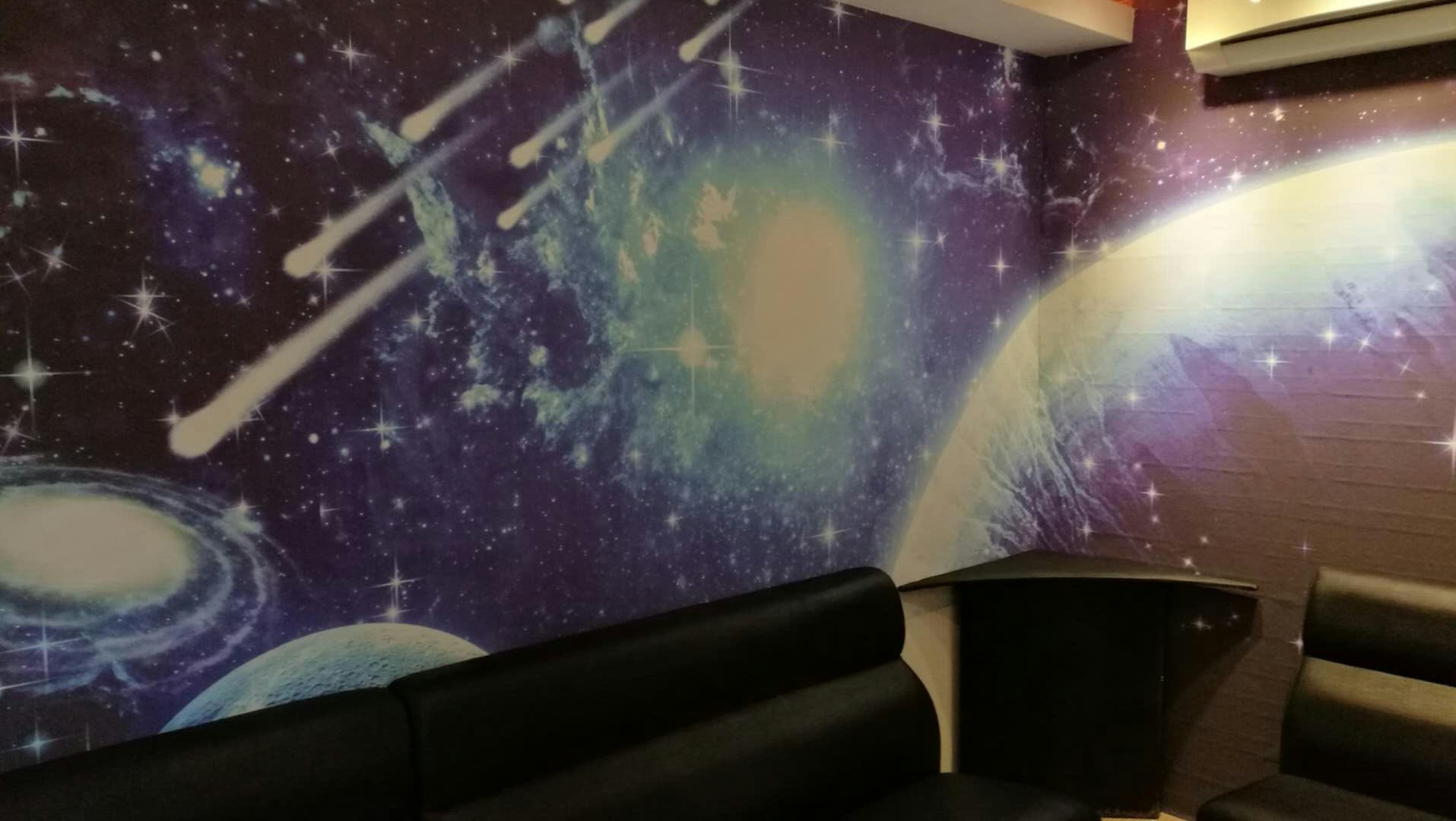 We Supply And Install Custom Print-out Wallpaper For - Interior Design , HD Wallpaper & Backgrounds