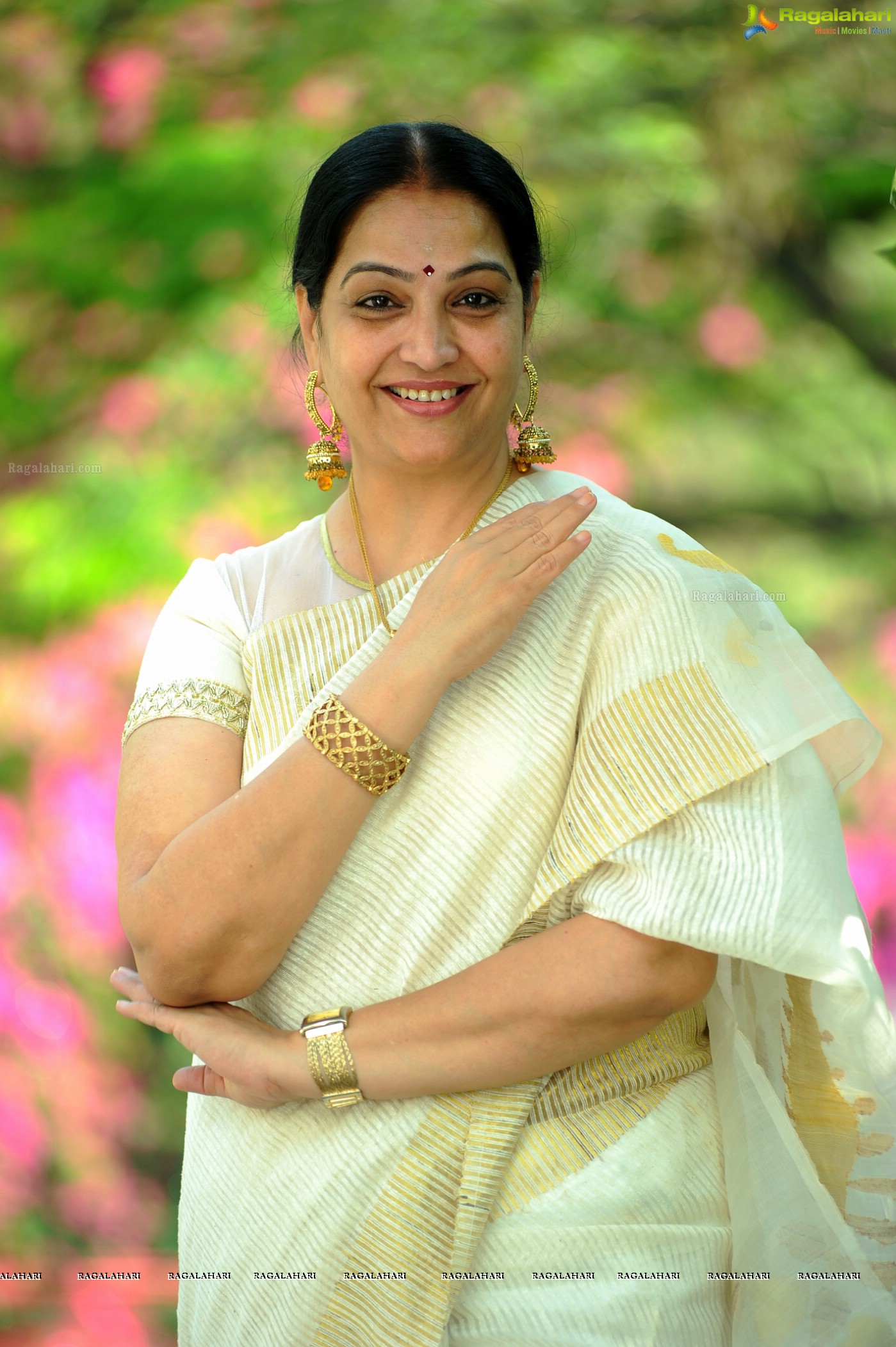 Telugu Actress Jayalalitha , HD Wallpaper & Backgrounds