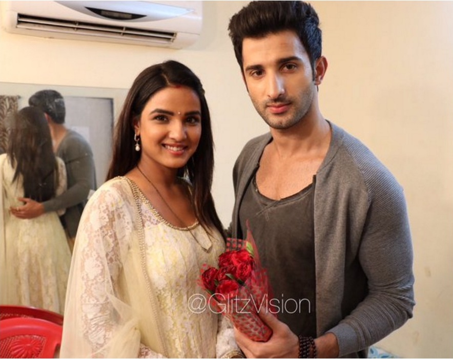 Telly Tadka - Tashan E Ishq Serial Twinkle And Kunj , HD Wallpaper & Backgrounds