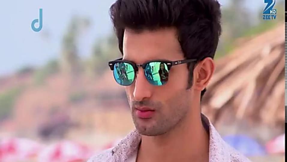 Kunj Sarna - Sidhant Gupta With Sunglasses , HD Wallpaper & Backgrounds