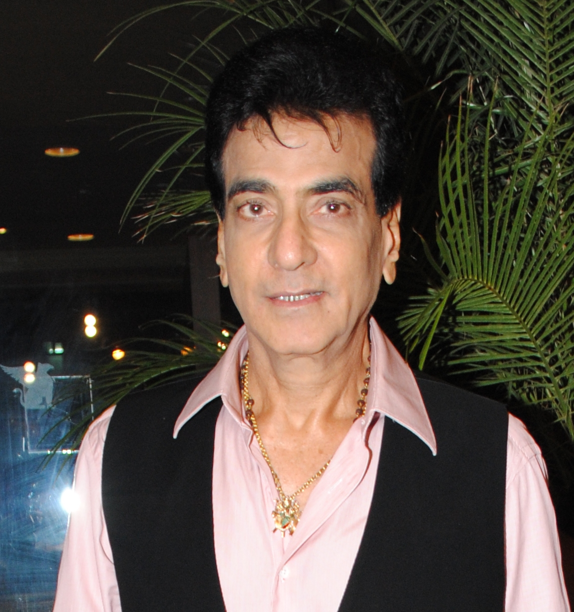 Latest Images Of Jeetendra (#669908) - HD Wallpaper & Backgrounds Download