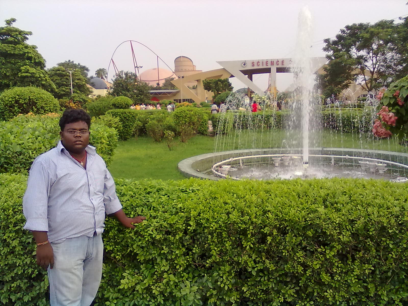Jitendra Kumar Jitu - Botanical Garden , HD Wallpaper & Backgrounds