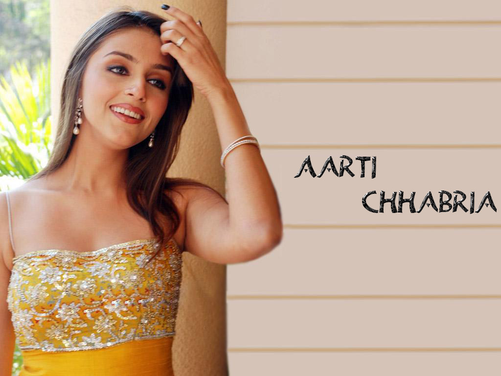 Aarti Chhabria Wallpaper - Sexy Boobs Of Arti Chabaria , HD Wallpaper & Backgrounds