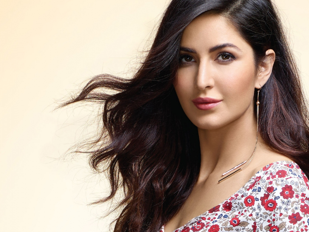 Wallpaper Katrina Kaif, Actress, Bollywood, Brunette - Katrina Kaif , HD Wallpaper & Backgrounds