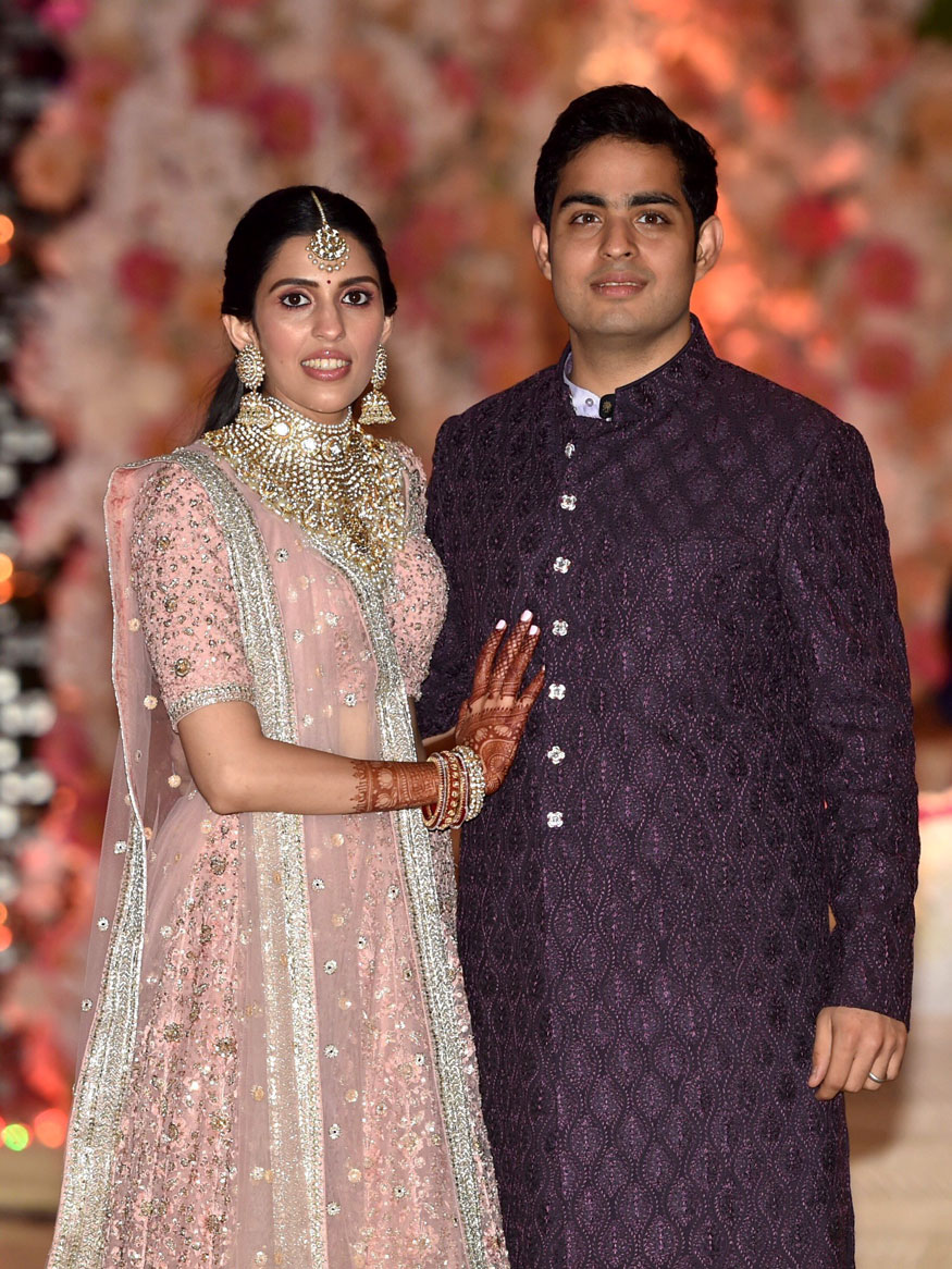 Akash Ambani And Shloka Mehta Wedding , HD Wallpaper & Backgrounds