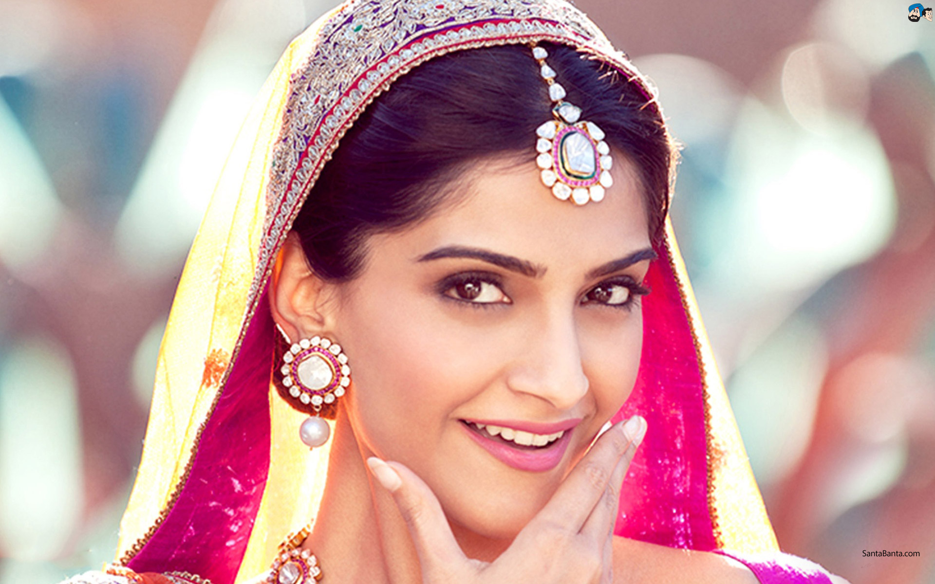 Bollywood Actor Wallpapers, Wallpapers - Sonam Kapoor In Prem Ratan Dhan Payo , HD Wallpaper & Backgrounds