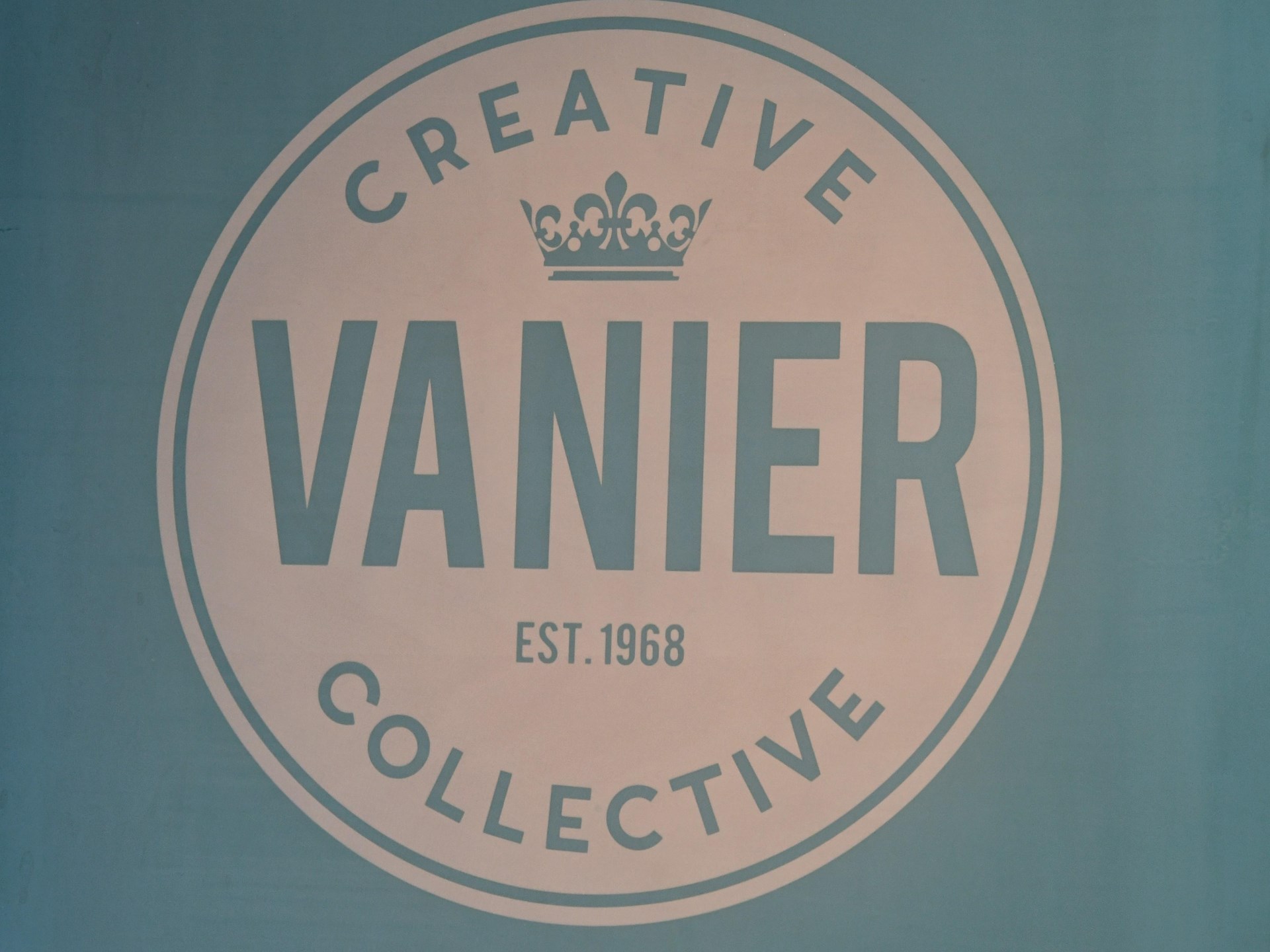Vanier Brings Classroom Creativity To A Whole New Level - Ebiv , HD Wallpaper & Backgrounds