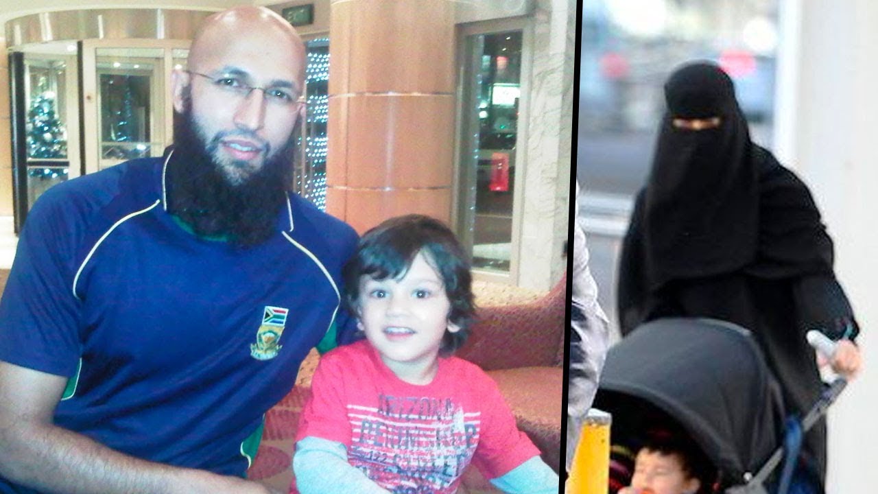 Cricketer Hashim Amla Family Photos With Wife, Son, - Hashim Amla And Wife (#682549) - HD Wallpaper & Backgrounds Download