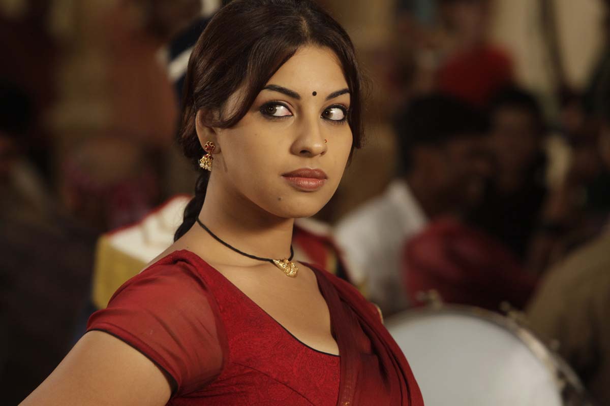 Click Here For More Wallpapers - Richa Gangopadhyay , HD Wallpaper & Backgrounds