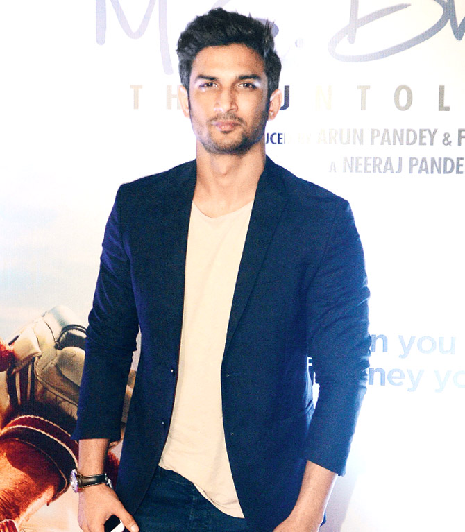 Source - - Sushant Singh Rajput Pic Download , HD Wallpaper & Backgrounds