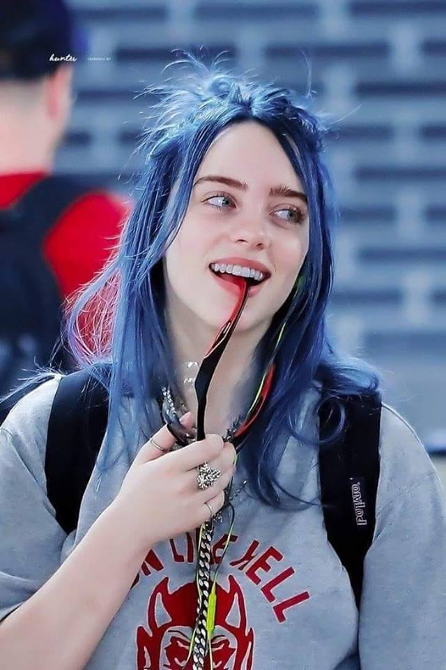 Puhepe Images Hd Wallpaper And Background Photos - Billie Eilish Blue Hair , HD Wallpaper & Backgrounds