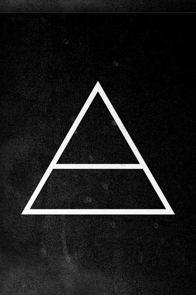New Black Iphone Wallpaper - Triangle Black And White , HD Wallpaper & Backgrounds
