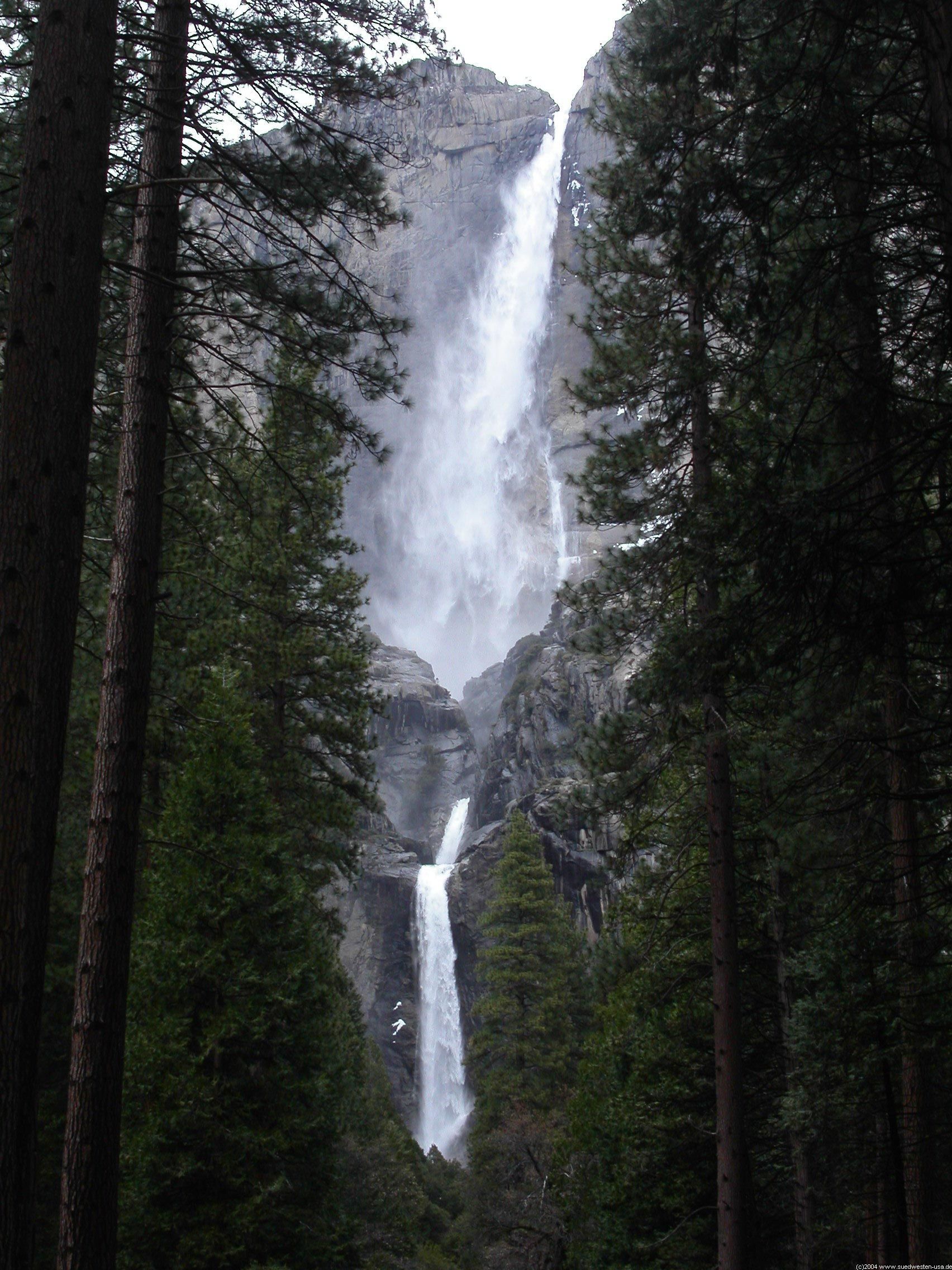 Wasserfall Im Yosemite Nationalpark ＃world Heritage - Yosemite Falls , HD Wallpaper & Backgrounds