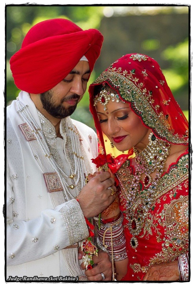 Punjabi Married Couple Wallpaper - Romantic Couple Marriage , HD Wallpaper & Backgrounds