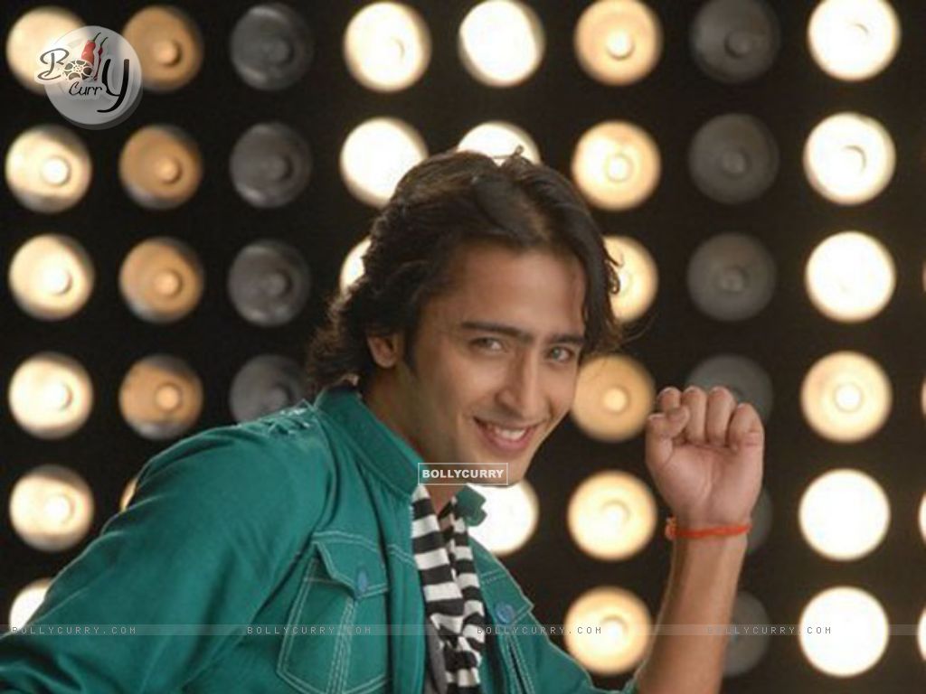 Shaheer Sheikh Size - Navya And Anant , HD Wallpaper & Backgrounds