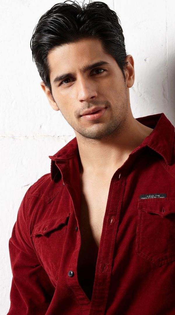 Bollywood Celebrity Hd Widescreen Wallpapers - Sidharth Malhotra , HD Wallpaper & Backgrounds