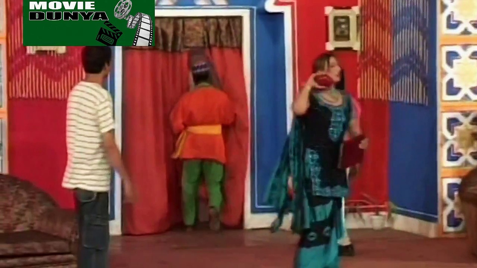 New Pakistani Punjabi Stage Drama 2014 Hd Kudiyan Pharako - Performance , HD Wallpaper & Backgrounds