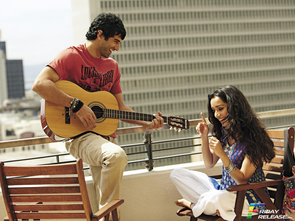 Aashiqui 2 Hd Wallpaper 1080p Free Download - Aashiqui 2 Chahu Mai Ya Na Lyrics , HD Wallpaper & Backgrounds