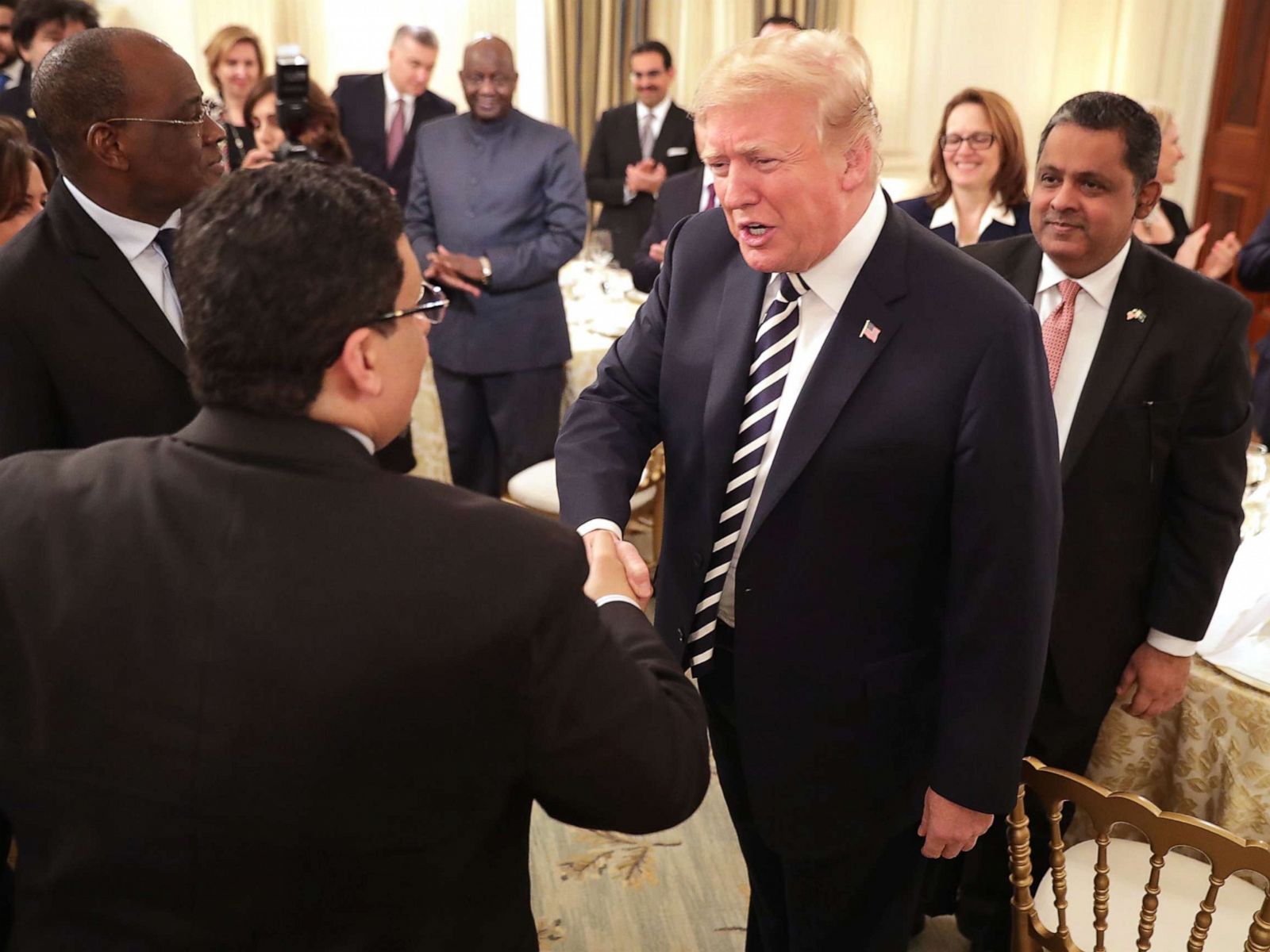 President Donald Trump Hosts 2nd Iftar Dinner Amid - White House Iftar Dinner , HD Wallpaper & Backgrounds