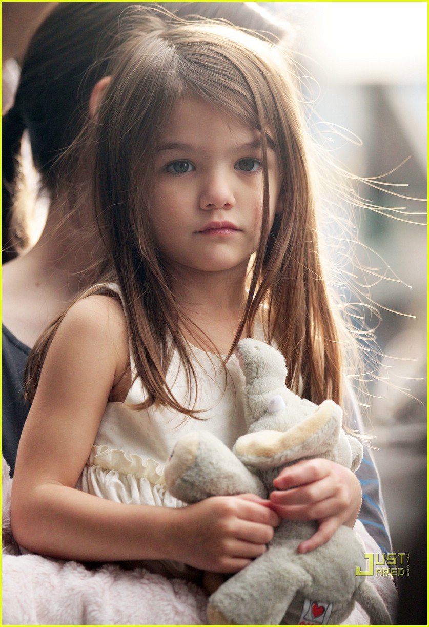 Cute Unique Boy Names Most Beautiful In The World Baby - Suri Cruise Is Beautiful Baby , HD Wallpaper & Backgrounds