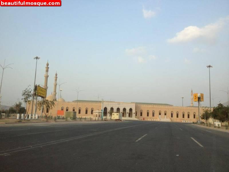 Masjid E Nimra In Arafat - Freeway , HD Wallpaper & Backgrounds