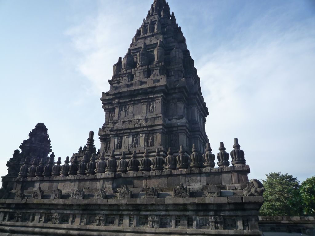 Candi Prambanan Bahasa Inggris - Hindu Temple , HD Wallpaper & Backgrounds