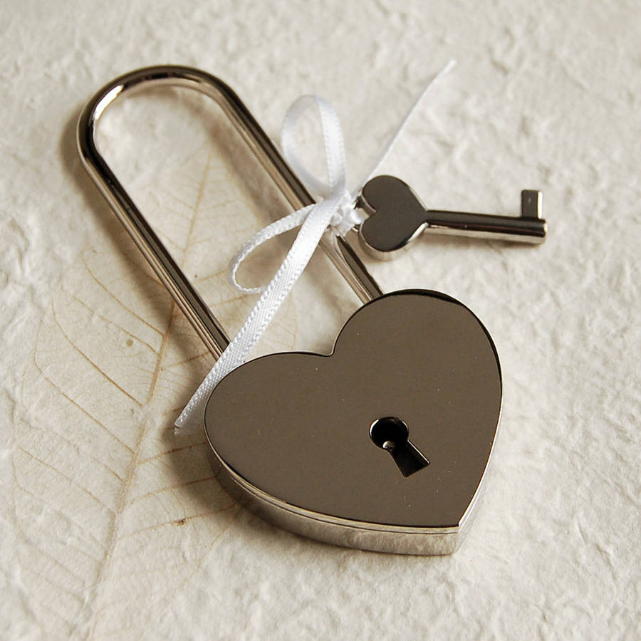 Personalised Love Lock - Keychain , HD Wallpaper & Backgrounds