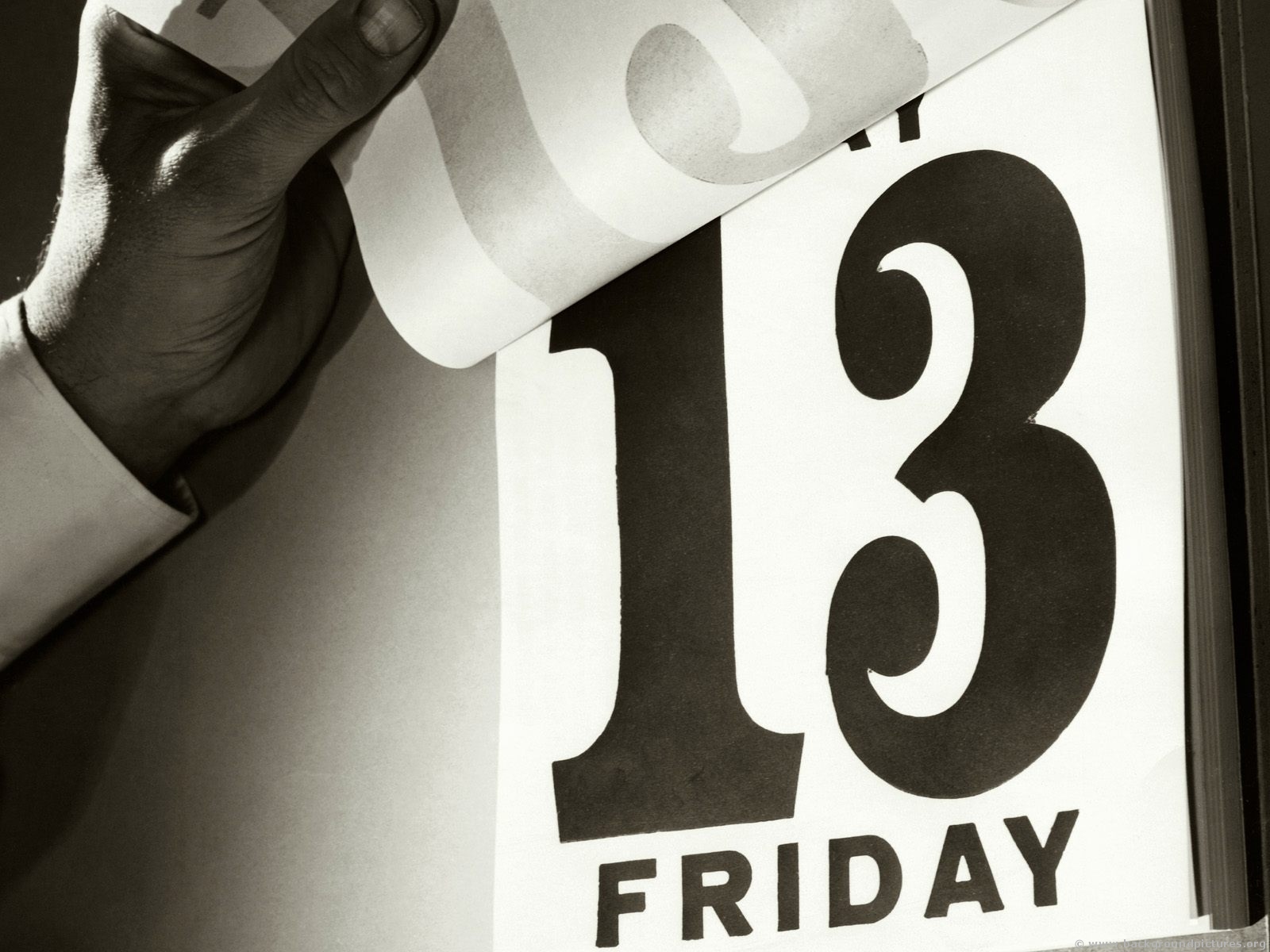 Kenapa Sih Jumat Kliwon Dianggap Sebagai Hari Yang - Friday The 13th Gothic , HD Wallpaper & Backgrounds