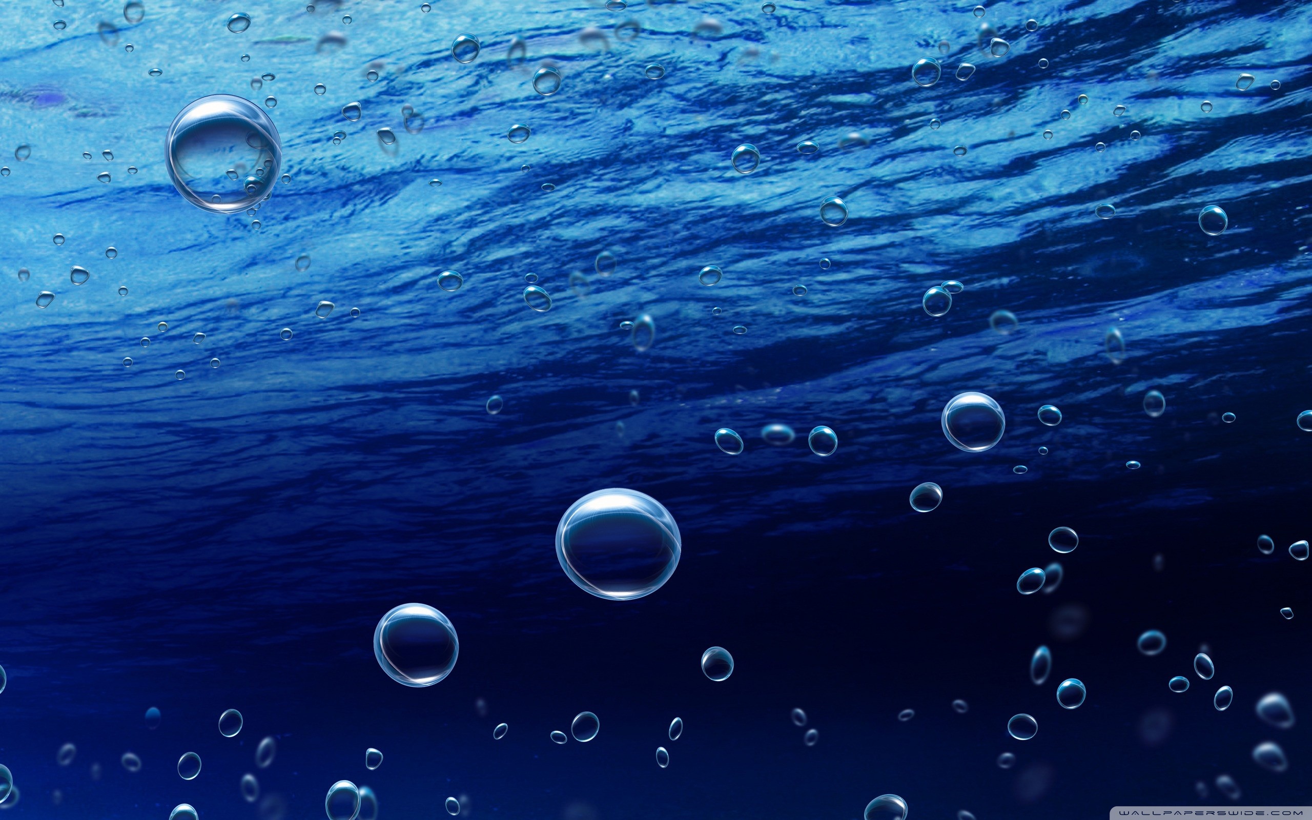 Wallpaper Close-up, Blue, Water, Drops - Bubbles In The Sea , HD Wallpaper & Backgrounds
