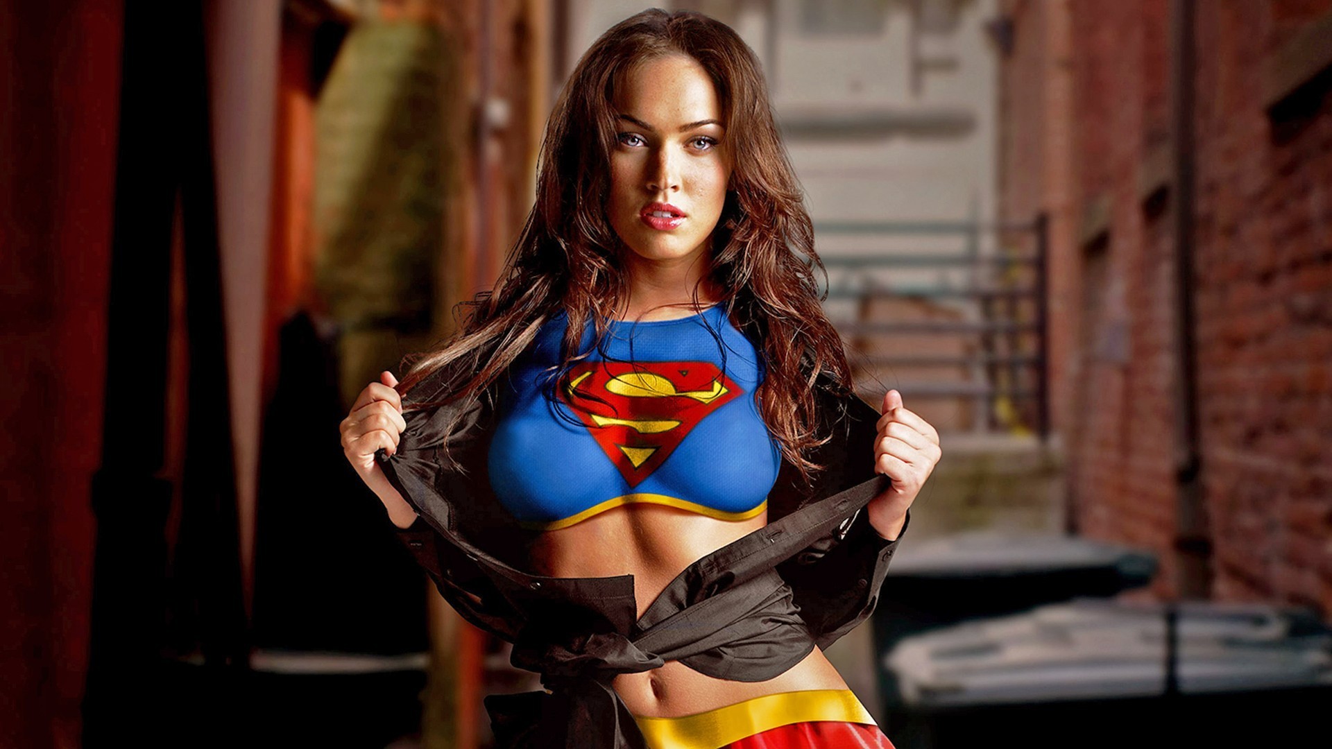 Megan Fox Hot Hd - Megan Fox Supergirl , HD Wallpaper & Backgrounds