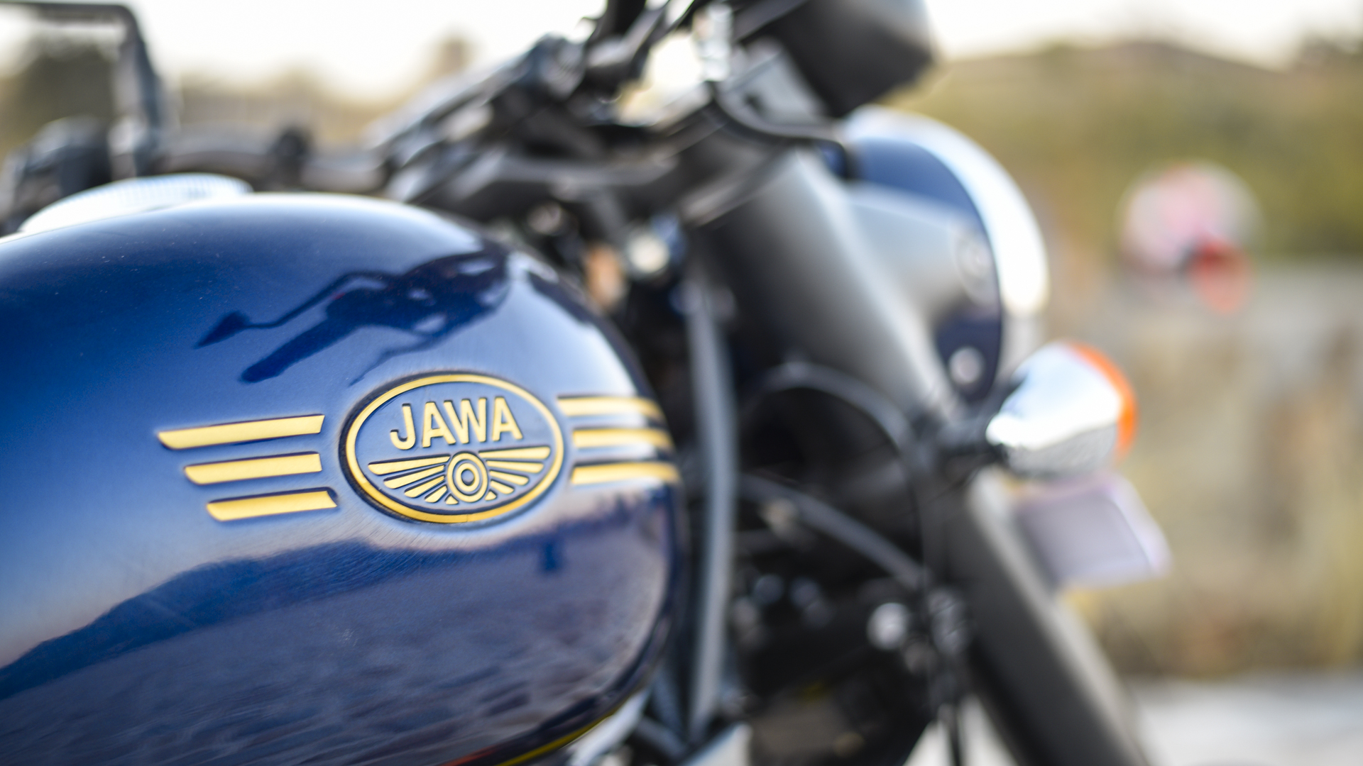 Jawa Forty Two Blue , HD Wallpaper & Backgrounds