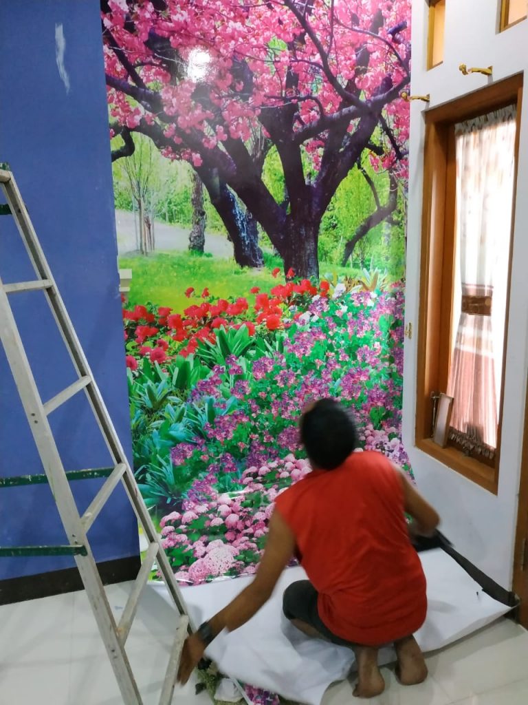 Jasa Pasang Wallpaper Di Bekasi - Painting , HD Wallpaper & Backgrounds