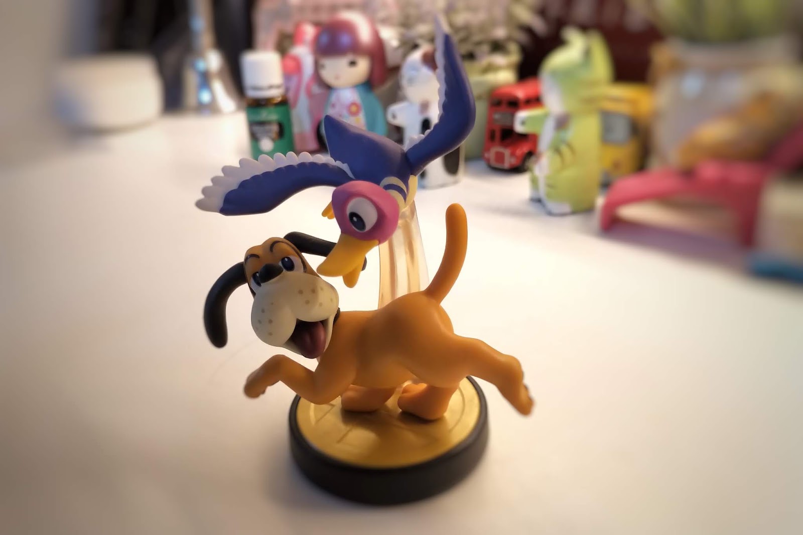 Duck Hunt, Game Nintendo Yang Dimainkan Dengan Kontrol - Figurine , HD Wallpaper & Backgrounds