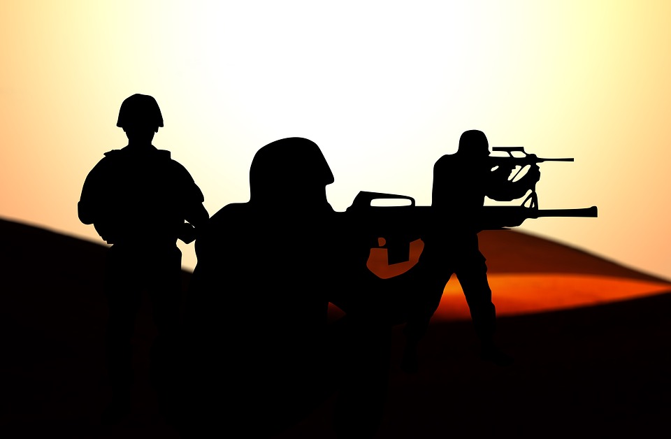 Tentara, Perang, Menembak, Senapan, Membunuh, Kematian - Soldier , HD Wallpaper & Backgrounds