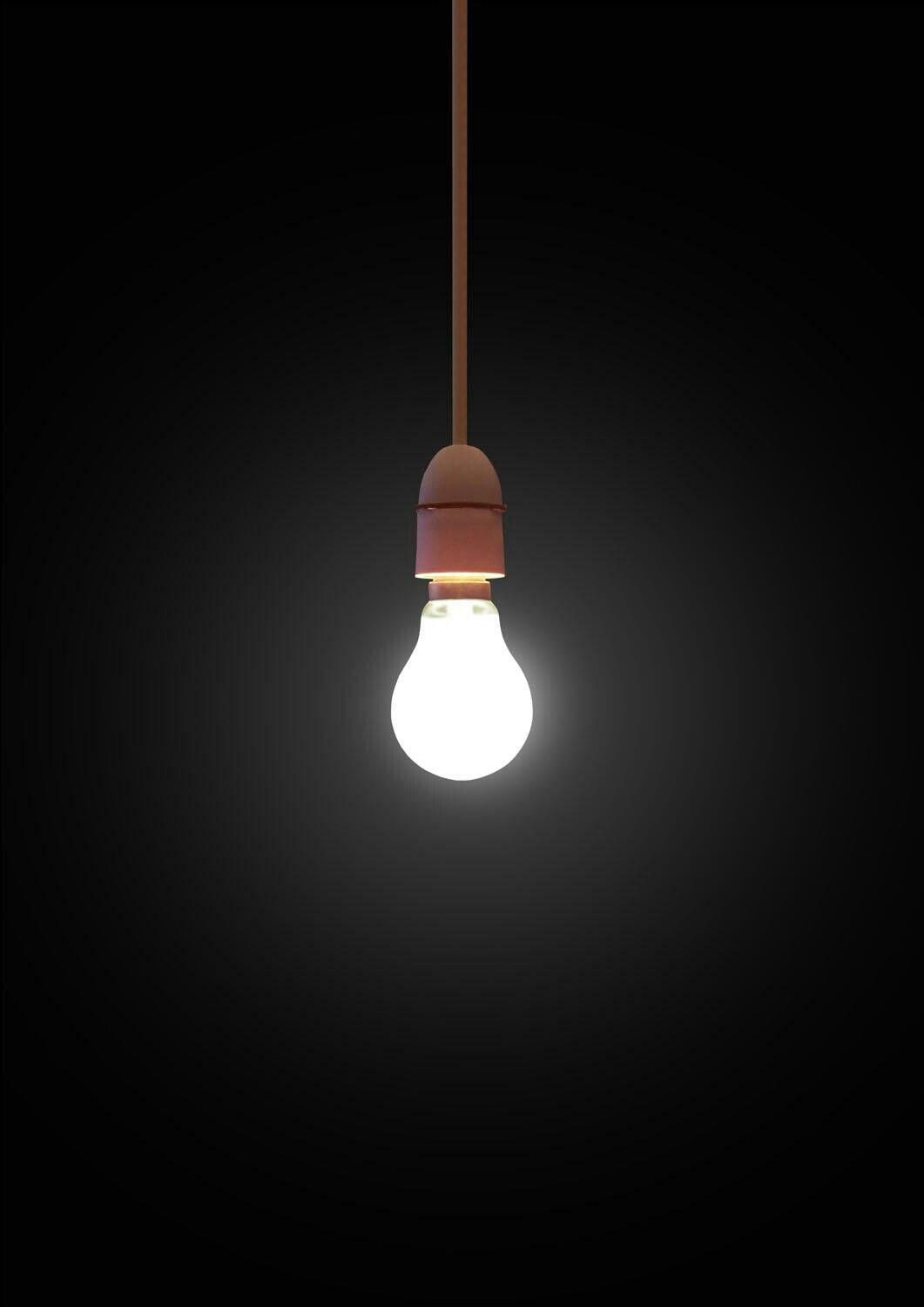 Cahaya Dpt Dicari Dgn Kegelpan Emoji Wallpaper, Black - Hanging Light In Dark , HD Wallpaper & Backgrounds