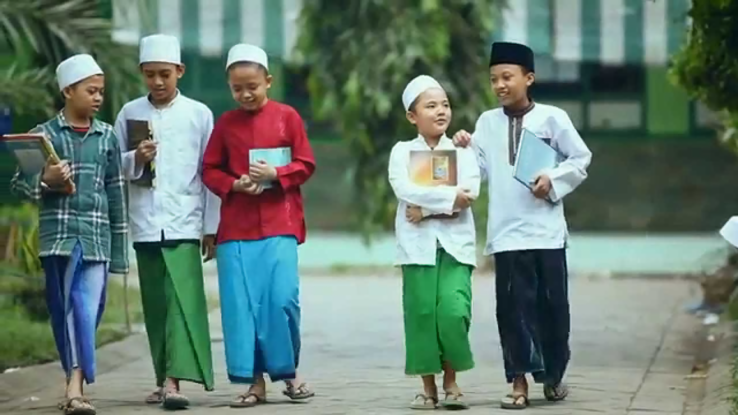 Kepeloporan Pendidikan Islam Di Jakarta - Anak Pondok , HD Wallpaper & Backgrounds