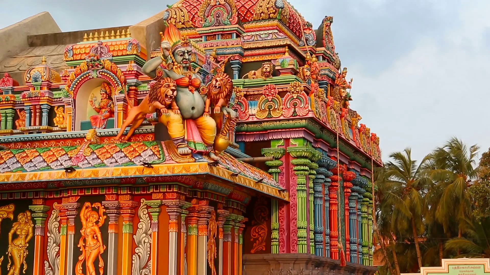 Temple Was Built In Honor Of The Goddess Badrakali - Hindu Temple , HD Wallpaper & Backgrounds