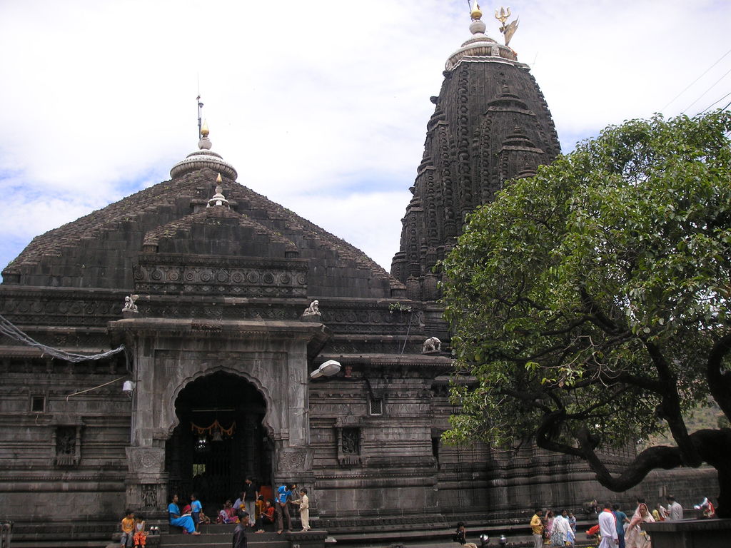 Chatyan Mandir - Bhadrakali Temple In Nashik , HD Wallpaper & Backgrounds