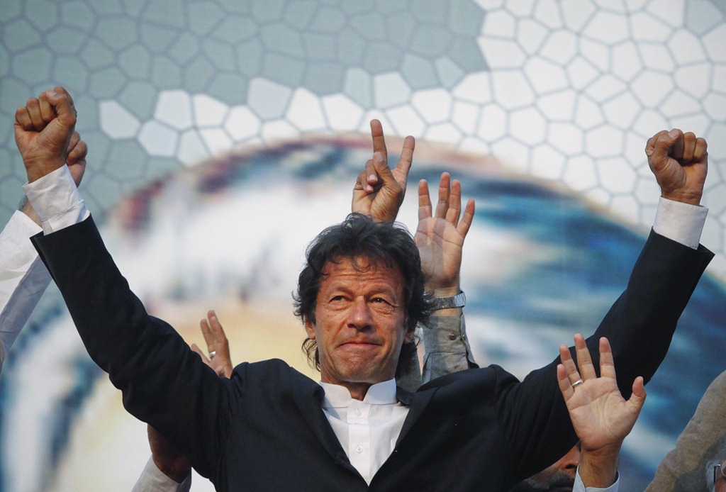 Imran Khan Pti Wallpapers - Imran Khan New Prime Minister , HD Wallpaper & Backgrounds