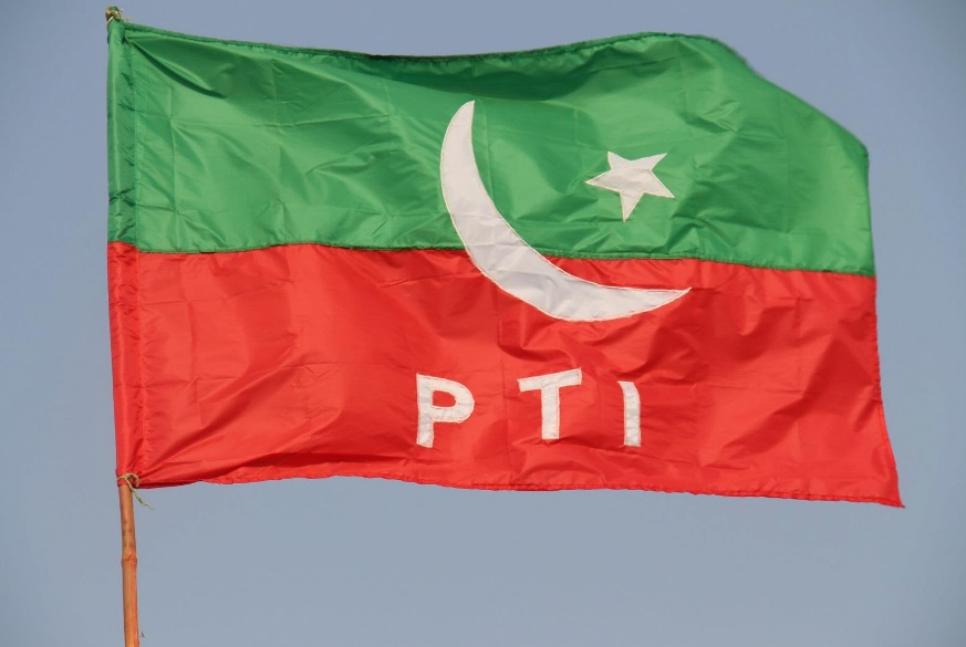 Pti Flag For Office New Picture Pti Flag Hd Wallpaper - Pakistan Tehreek E Insaf Flags , HD Wallpaper & Backgrounds