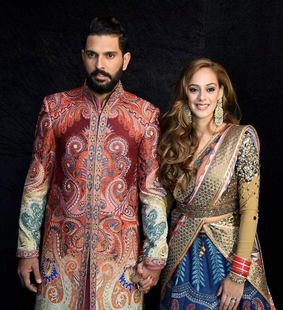 Yuvraj Singh Hd Wallpaper - Cricketer Wife And Husband , HD Wallpaper & Backgrounds