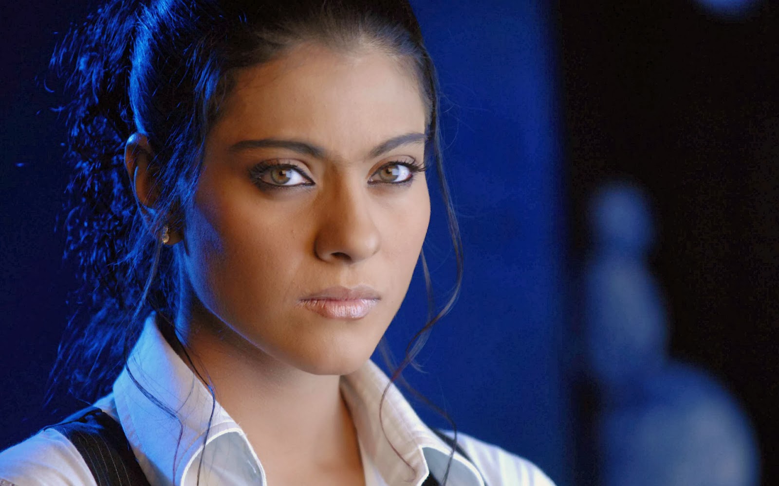 Kajol - Kajol Close Up Face , HD Wallpaper & Backgrounds