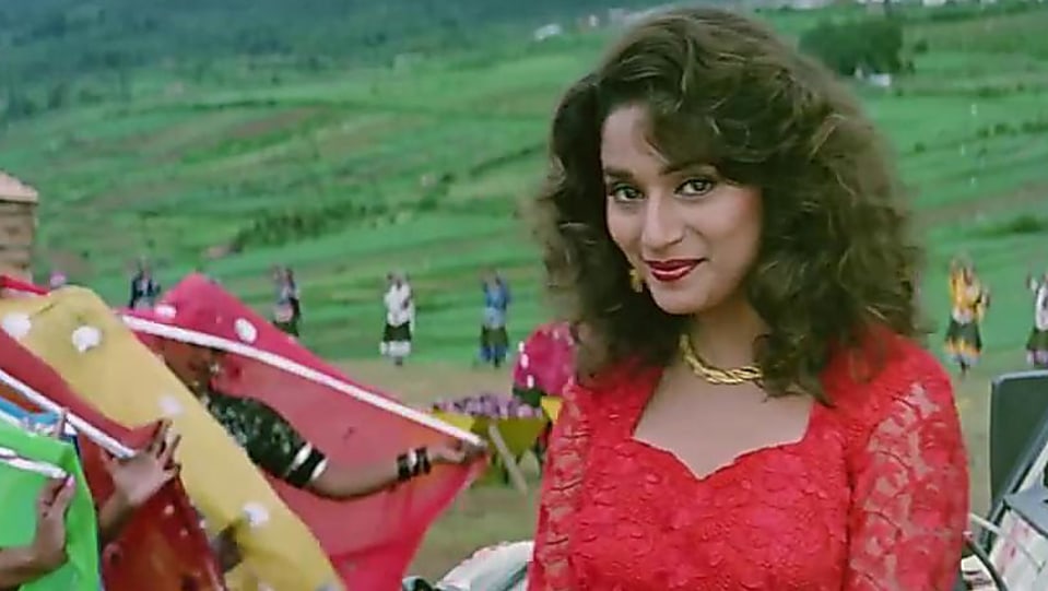 Nisha Choudhury - Madhuri Dixit Hum Aapke Hain Kaun , HD Wallpaper & Backgrounds