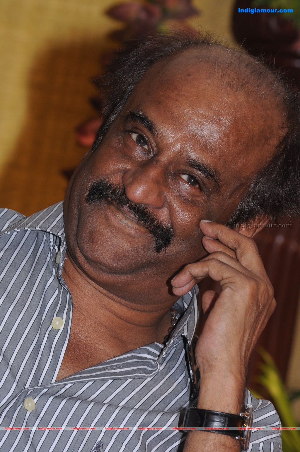 Prev Image Next Image Tamil Actor Rajinikanth Photo - Rajinikanth Real Photos Hd , HD Wallpaper & Backgrounds