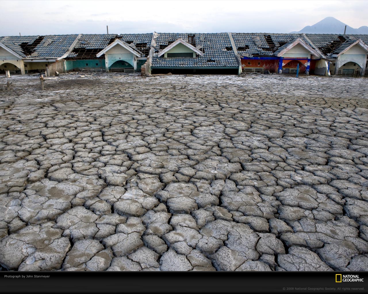Drying Mud, Sidoarjo, East Java, Indonesia - Pencemaran Air Udara Dan Tanah , HD Wallpaper & Backgrounds