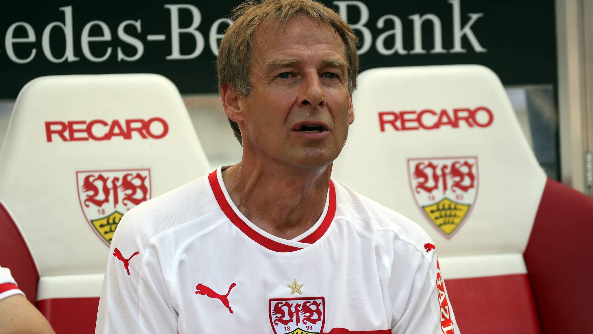 Beim Vfb Geht Klinsmann Immer Ans Telefon - Vfb Stuttgart , HD Wallpaper & Backgrounds