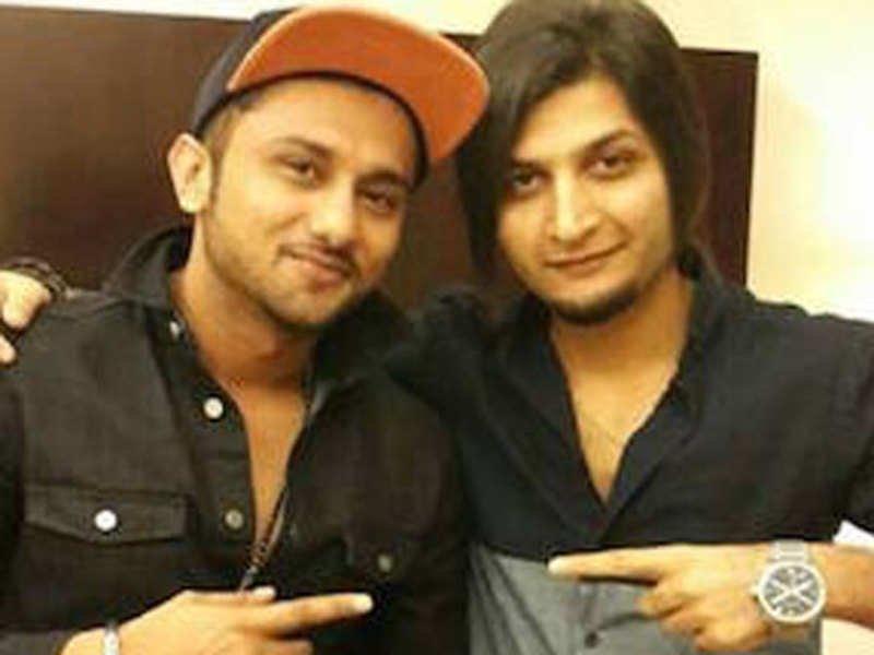 Honey Singh And Bilal Saeed - Punjabi Singer Bilal Saeed , HD Wallpaper & Backgrounds