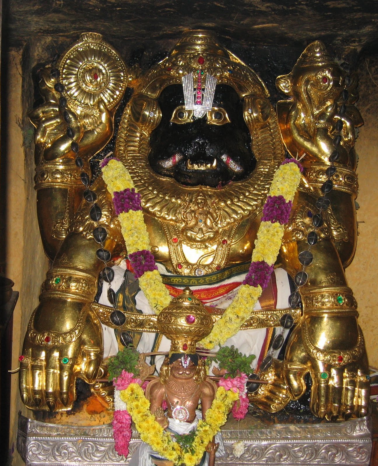 Narasingam Yoga Narasimha Perumal Temple - Yoga Narasimha Swamy Temple , HD Wallpaper & Backgrounds